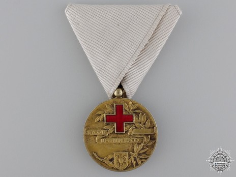 Red Cross Medal Obverse