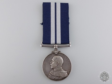 Silver Medal (with uncrowned portrait, 1914-1930) Obverse