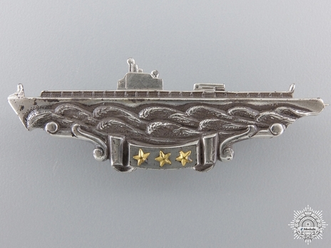 Badge (with sterling silver) Obverse
