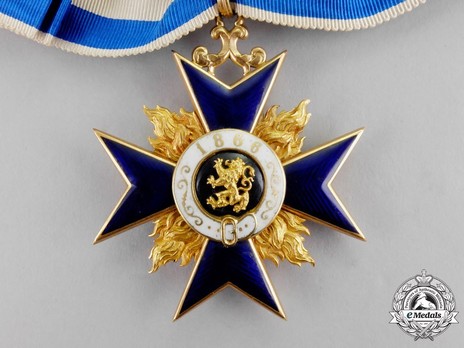 Order of Military Merit, II Class Cross Reverse