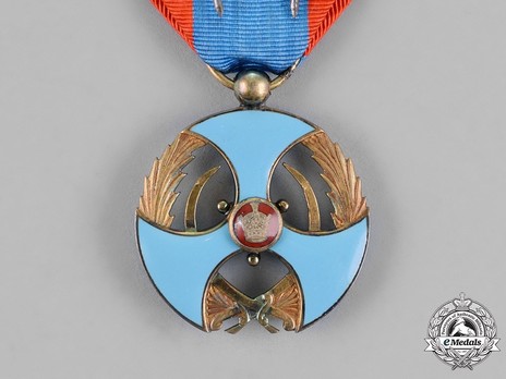 Order of Merit (Nishan-i-Liaqat), Type II, III Class Reverse