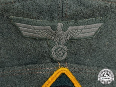 German Army Cavalry Field Cap M35 Eagle Detail