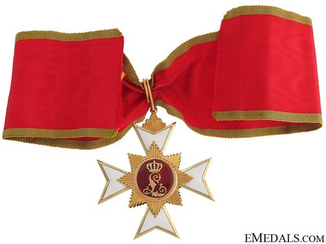 House Order of the Honour Cross, Type II, II Class Cross (in gold) Reverse