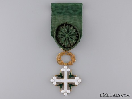 Order of St Maurice and St. Lazarus, Officer's Cross (with wreath) Obverse