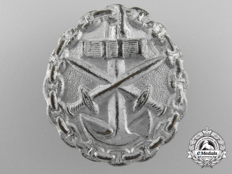 Naval Wound Badge, in Silver (in tombac) Obverse