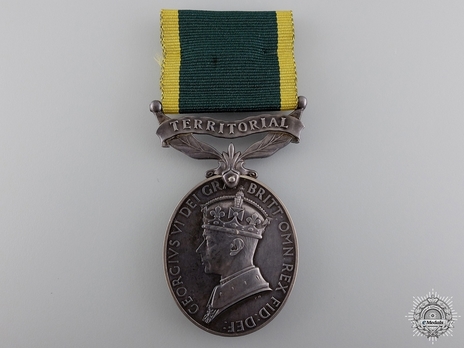 Silver Medal (for Territorial Forces, with King George VI "FID:DEF" effigy) Obverse