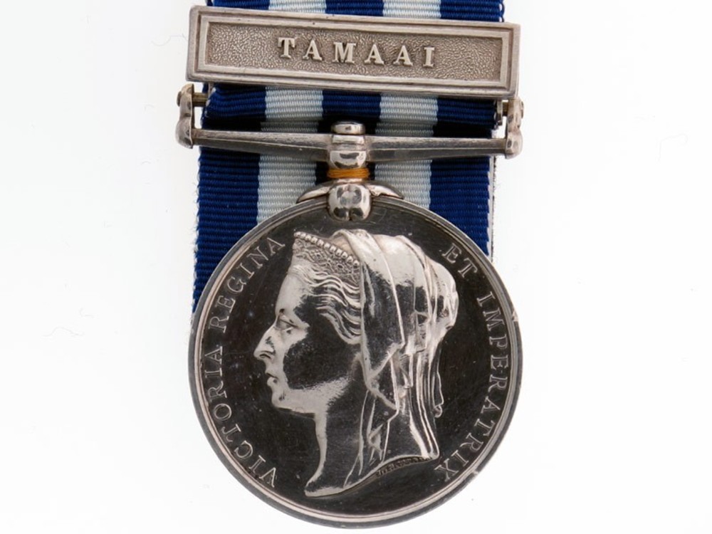 Silver medal with tamaai clasp obverse