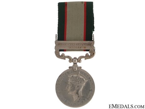 Silver Medal (with "NORTH WEST FRONTIER 1937-39" clasp) Obverse