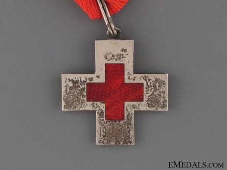 Red Cross Decoration (1912-1913) Obverse