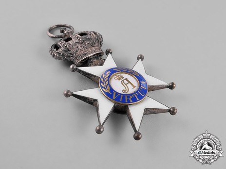 Merit Order of Adolph of Nassau, Civil Division, I Class Commander (in silver gilt) Obverse