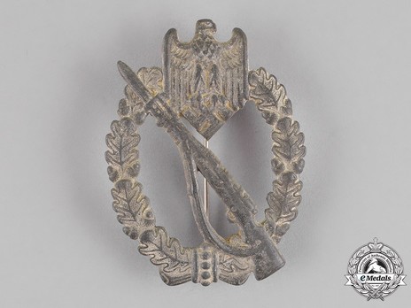 Infantry Assault Badge, by J. Bauer (in silver) Obverse