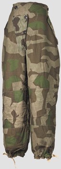 German Army Winter Over-Trousers (Green Camouflage version) Obverse Coloured Side