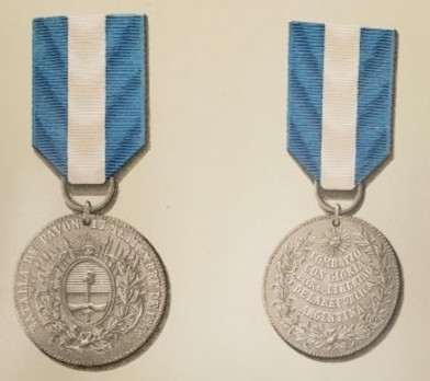 Silver Medal Obverse and Reverse