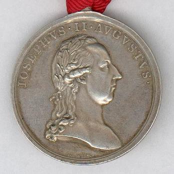 Type IV, III Class Silver Medal  Obverse
