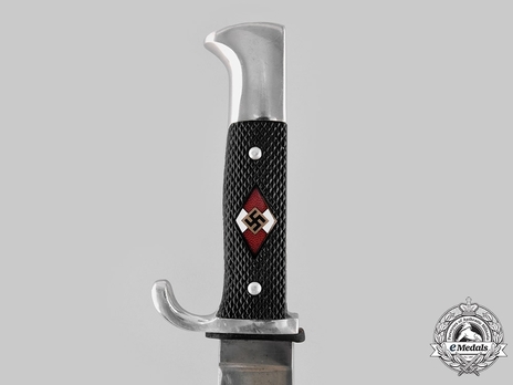 HJ Knife (with motto) Obverse Grip
