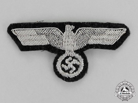 Kriegsmarine Silver On Blue Cloth Cap Eagle Insignia Obverse
