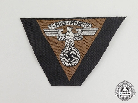 NSKK Cloth Cap Eagle on Triangle Backing (Lower Saxony version) Obverse