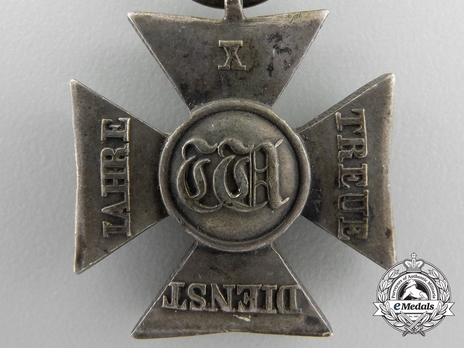Long Service Cross, in Silver for 10 Years Obverse