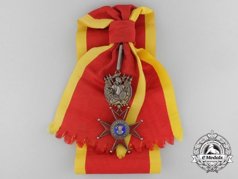 Order of St. Gregory the Great, Grand Cross, Military Division Obverse