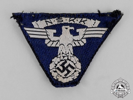NSKK Cloth Cap Eagle on Triangle Backing (Berlin-Brandenburg version) Obverse