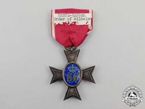 Wilhelm Order, Member's Cross Reverse