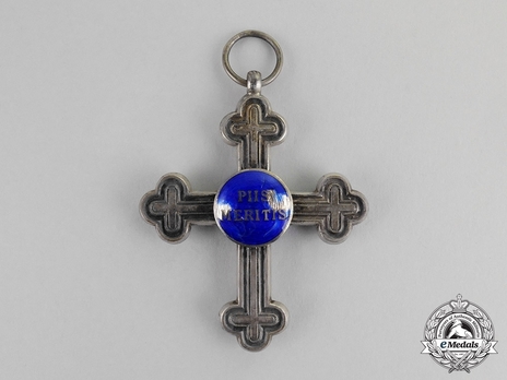 Merit Cross "Piis Meritis" for Military Chaplains, Type III, Military Division, II Class (for wartime with blue enamel & swords)