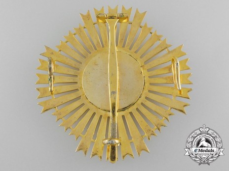 Royal Order of Sahametrei, Grand Cross Breast Star Reverse
