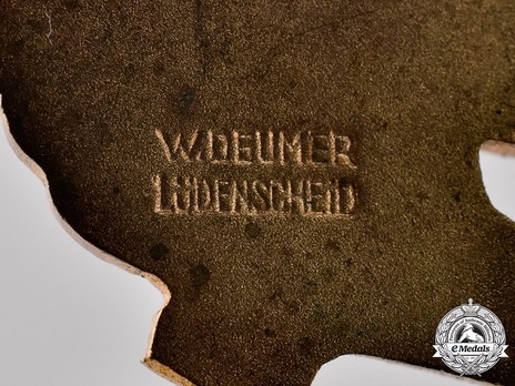 Luftwaffe Paratrooper Badge, by W. Deumer Detail