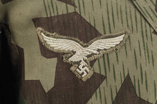 Luftwaffe Paratrooper Smock (3rd model) Eagle Detail