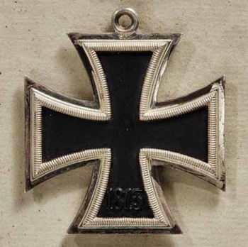Knight's Cross of the Iron Cross, by Steinhauer & Lück (Type A, 800) Obverse