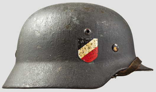 Kriegsmarine Steel Helmet M35 (Double Decal version) Right Side