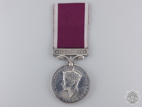 Silver Medal (for Regular Army, 1937-1948) Obverse