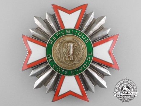 National Order of Côte d'Ivoire, Grand Cross Breast Star Obverse