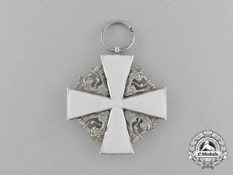 Order of the White Rose, II Class Knight Cross, Civil Division Reverse