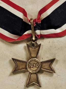 Golden Knight's Cross of the War Merit Cross without Swords, by Deschler Reverse