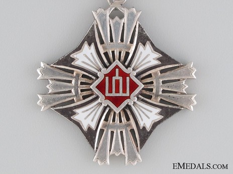 Order of Gediminas, Type II, V Class Cross Obverse