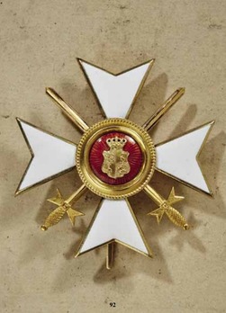 Princely Honour Cross, Military Division, Officer's Cross (in gold) Obverse