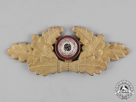 NSDAP Cap Wreath Insignia (metal version) Obverse