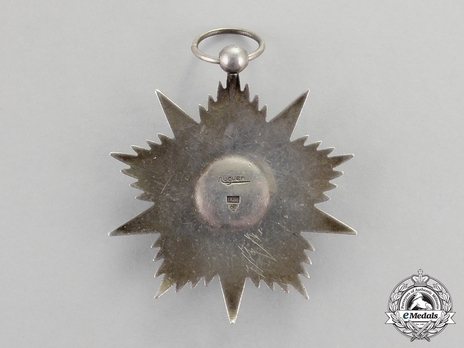 Order of Glory (Nishan-i-Iftikhar), Silver Star (by Huguenin) Reverse