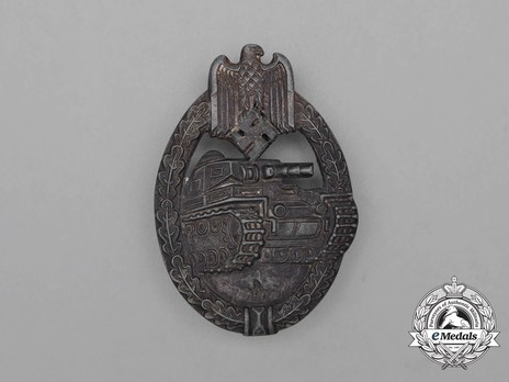Panzer Assault Badge, in Silver, by R. Souval Obverse