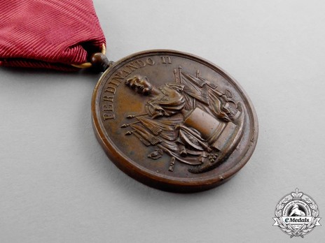Military Long Service Medal, in Bronze Obverse
