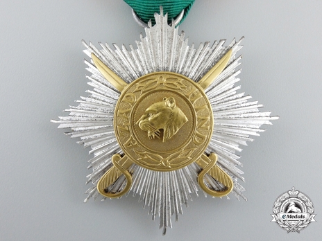 II Class Star (for combat service, with swords) Obverse