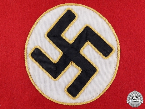 NSDAP Mitarbeiter Type II Gau Level Armband Detail