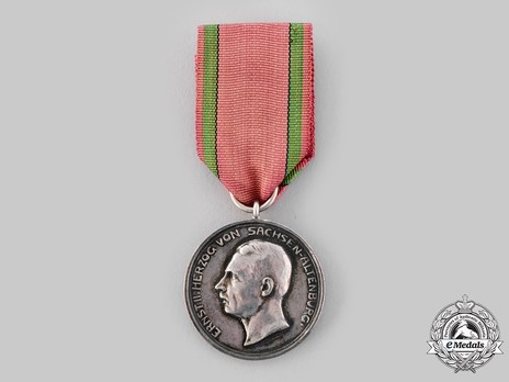 Saxe-Altenburg House Order Medals of Merit, Type IV, Civil Division, in Silver Obverse
