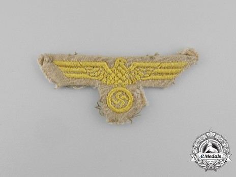 Kriegsmarine Gold On Brown Cloth Cap Eagle Insignia Obverse