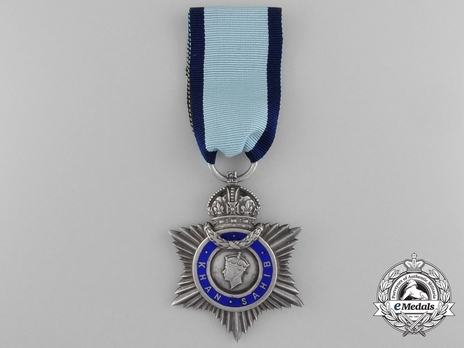 III Class Medal (for Muslim recipient, 1937-1947) Obverse