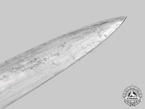 SA Standard Service Dagger by Lauterjung (H. & F.; maker marked) Blade Tip