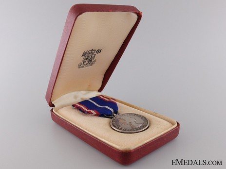 Silver Medal (for Foreigners, 1952-) in Case of Issue