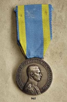 Duke Ernst Medal, Type II, Civil Division Obverse