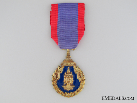 Order of Merit in Education, Knight Obverse
